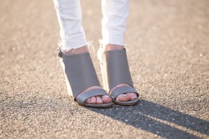 gray vince wedges