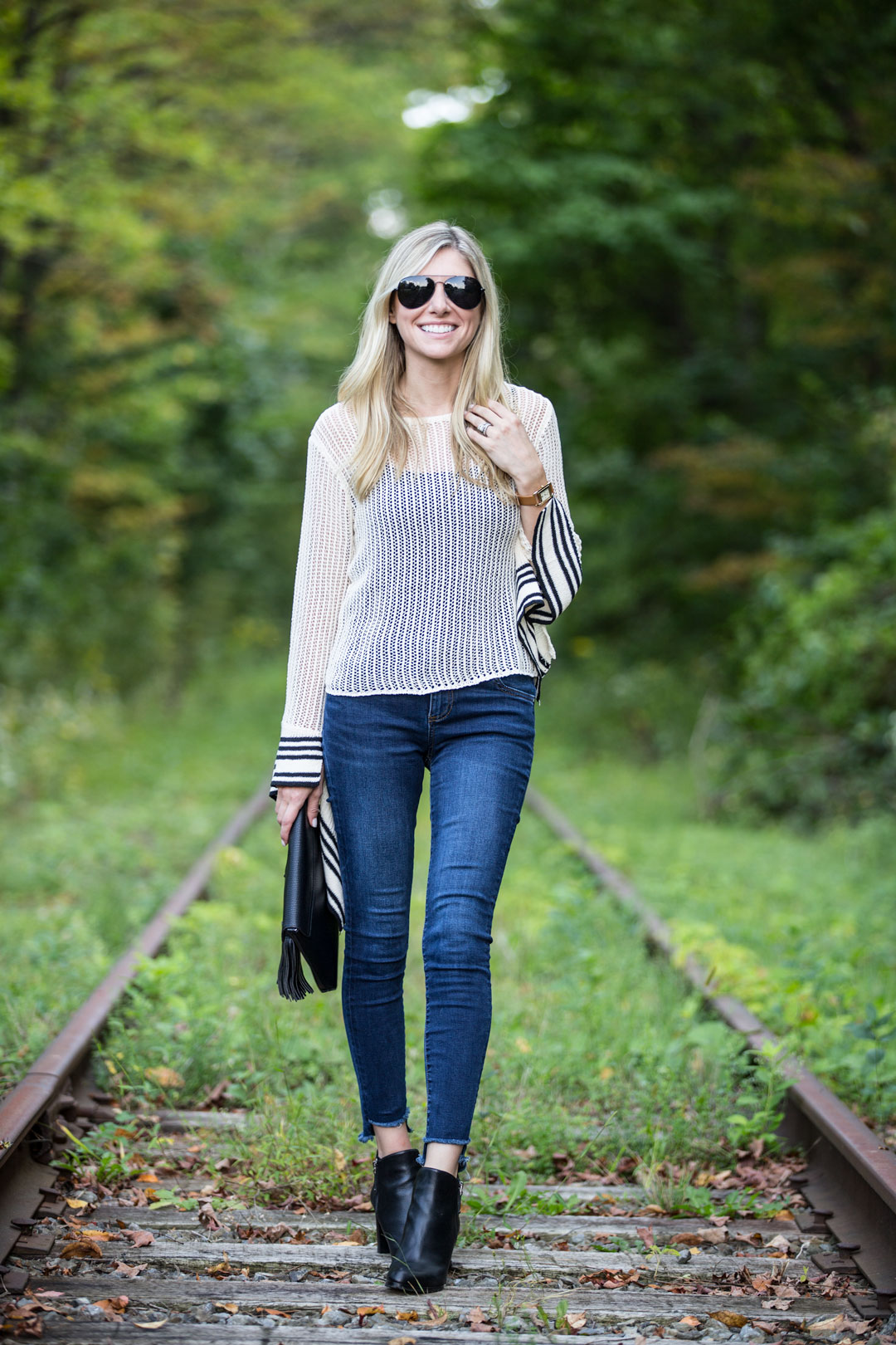casual fall outfit perfect for the cool weather