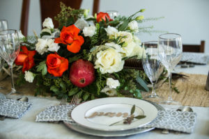 unique holiday table settings