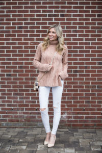 the perfect tunic sweater to wear with ripped jeans or leggings