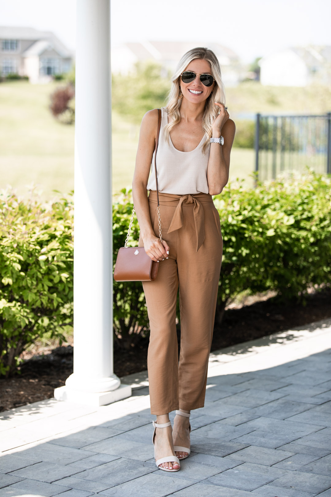 Neutral Fall Desk to Dinner Outfit