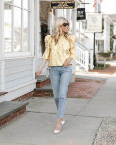 casual-weekend-outfit-for-spring-the-glamorous-gal