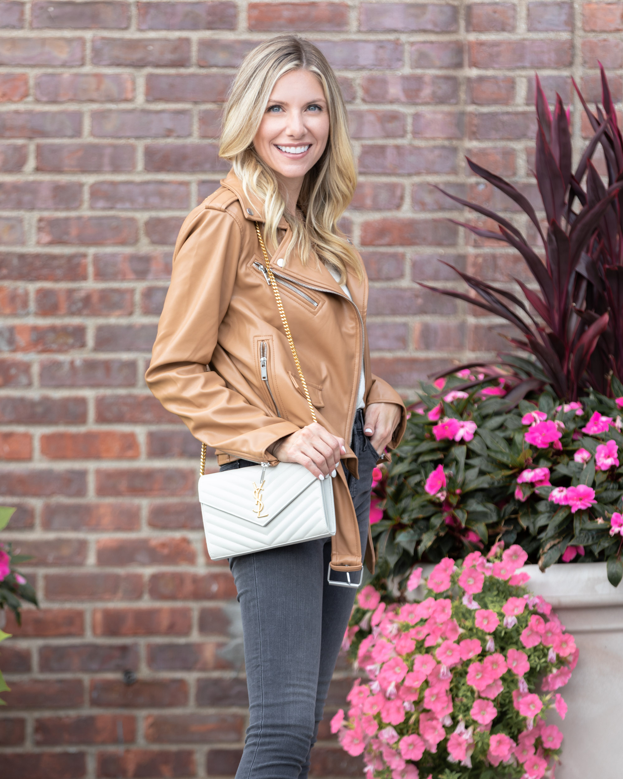 just-fab-faux-leather-jacket-the-glamorous-gal