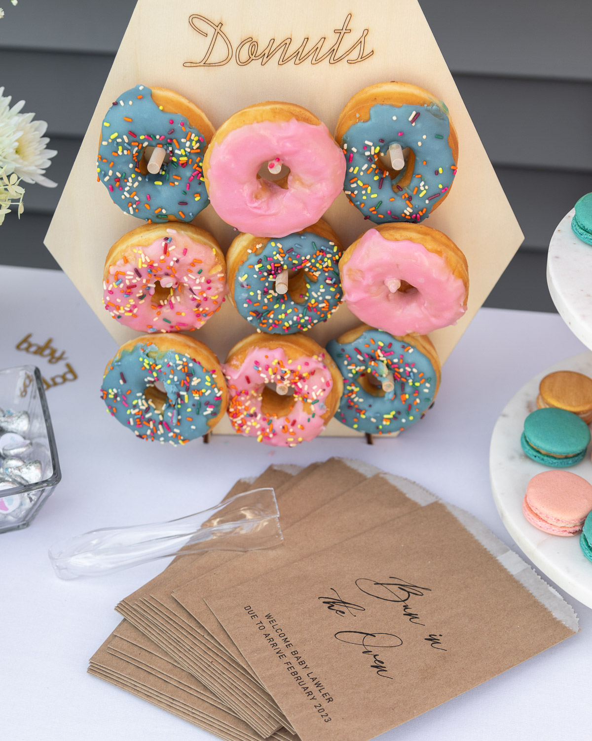 lawler-gender-reveal-party-donut-wall-the-glamorous-gal-blog