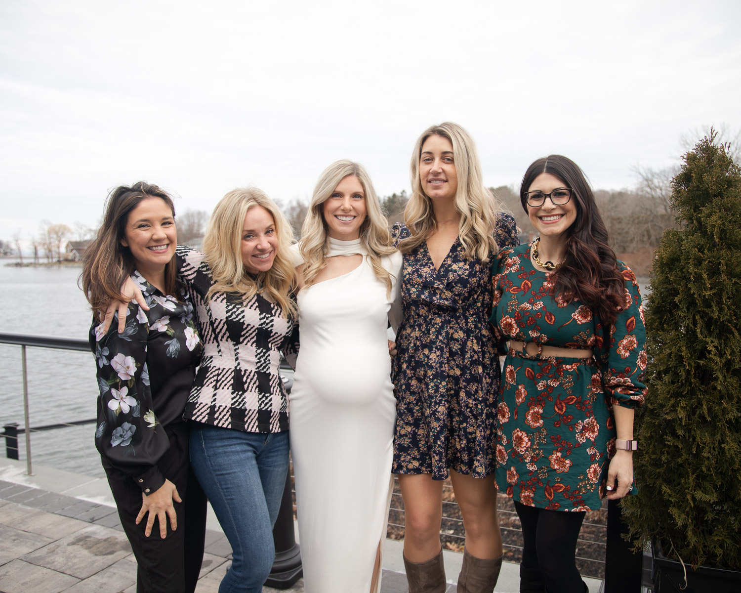 best-friends-baby-shower-the-glamorous-gal-blog